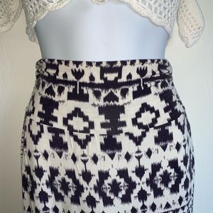 Bobeau Bodycon Midi skirt size Small